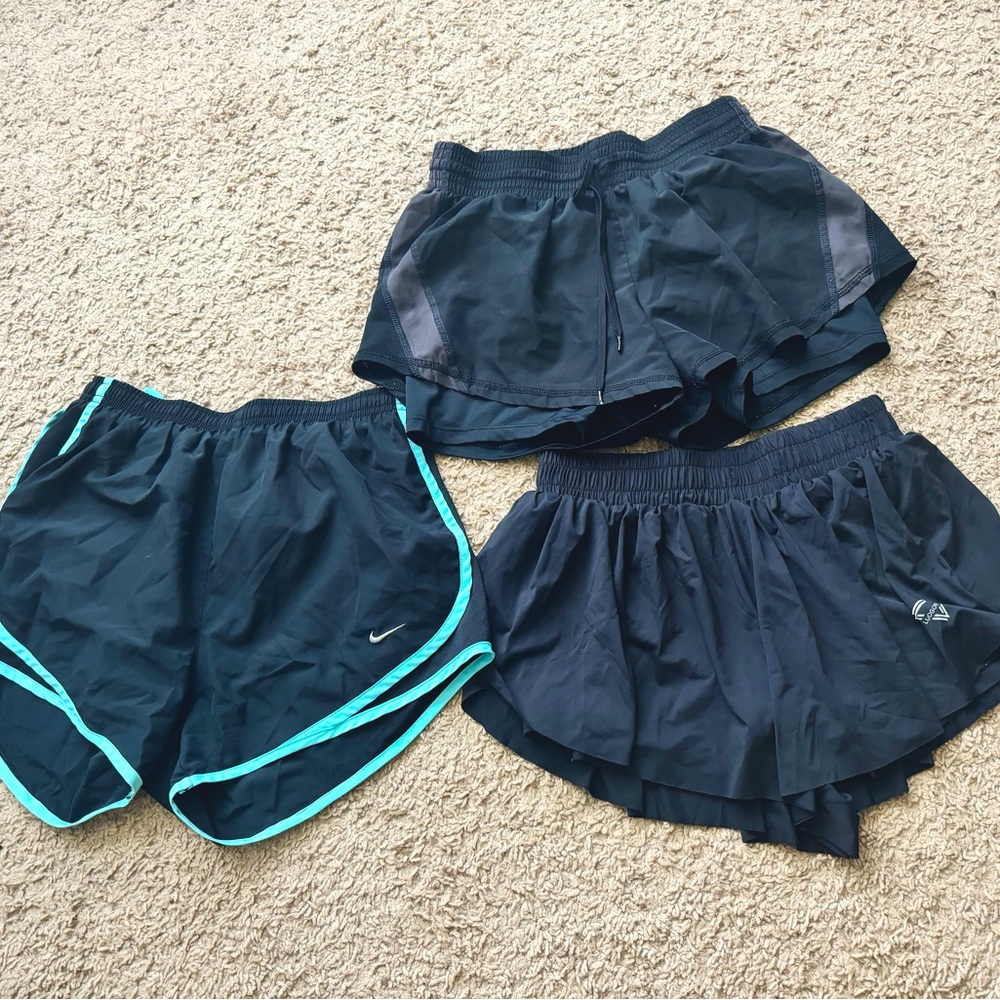 SOLD Athletic short lot for women - Size small